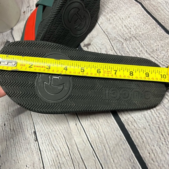 Gucci Rubber Slide Sandals With Web - Picture 11 of 12